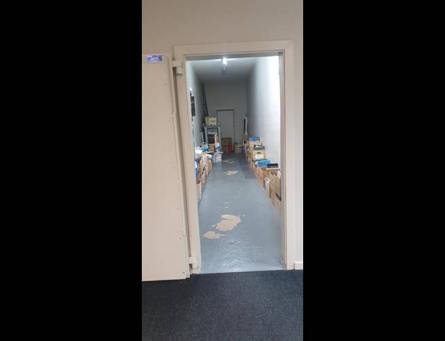 OFFICE FOR SALE IN MONTROSE